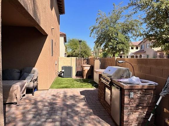 3rd image of 9252 W Meadow Dr