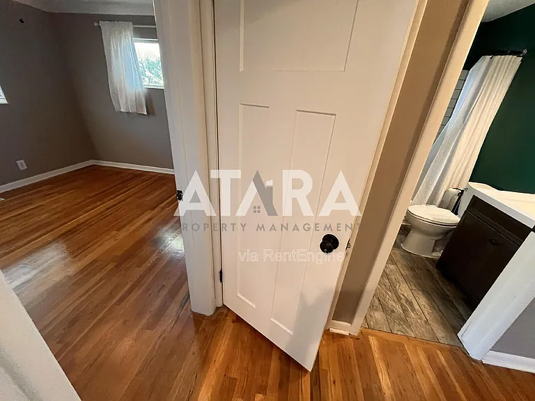 8696 S 1645 E — Photo 8