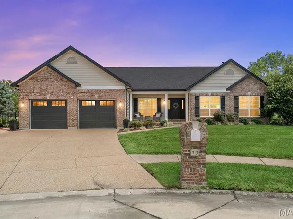73 Elm Creek Ct, Wentzville, MO 63385