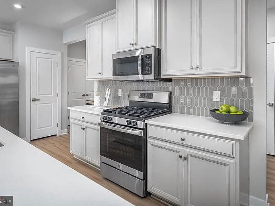 10421 Resort Rd 5, Ellicott City, MD 21042 Zillow