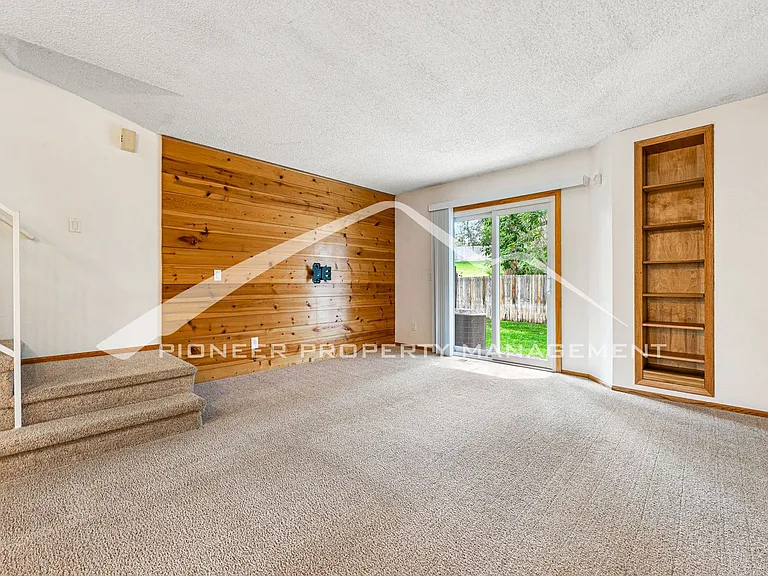9742 W Cornell Pl — Photo 4