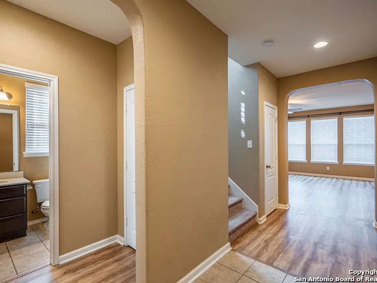 21219 Villa Barbaro — Photo 4