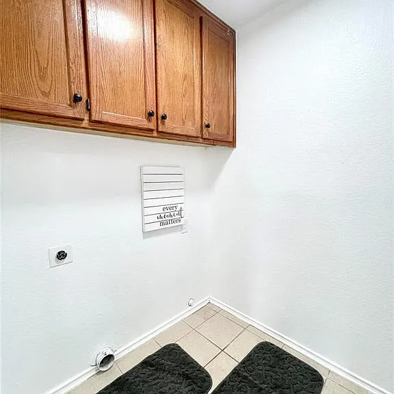 5704 Sterling Green Trl — Photo 40