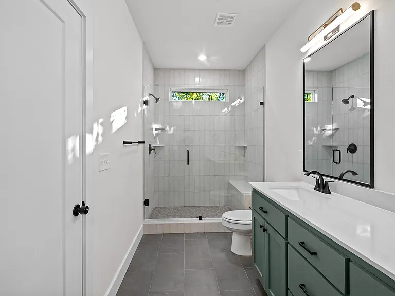 634 S Happy Hollow Rd — Photo 12