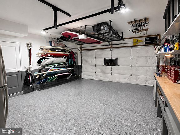 5th image of 12442 Sea Oaks Ln Unit 4
