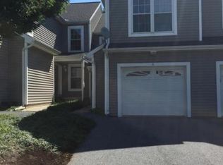 48 Harvest Rd APT 3, Lancaster, PA 17602