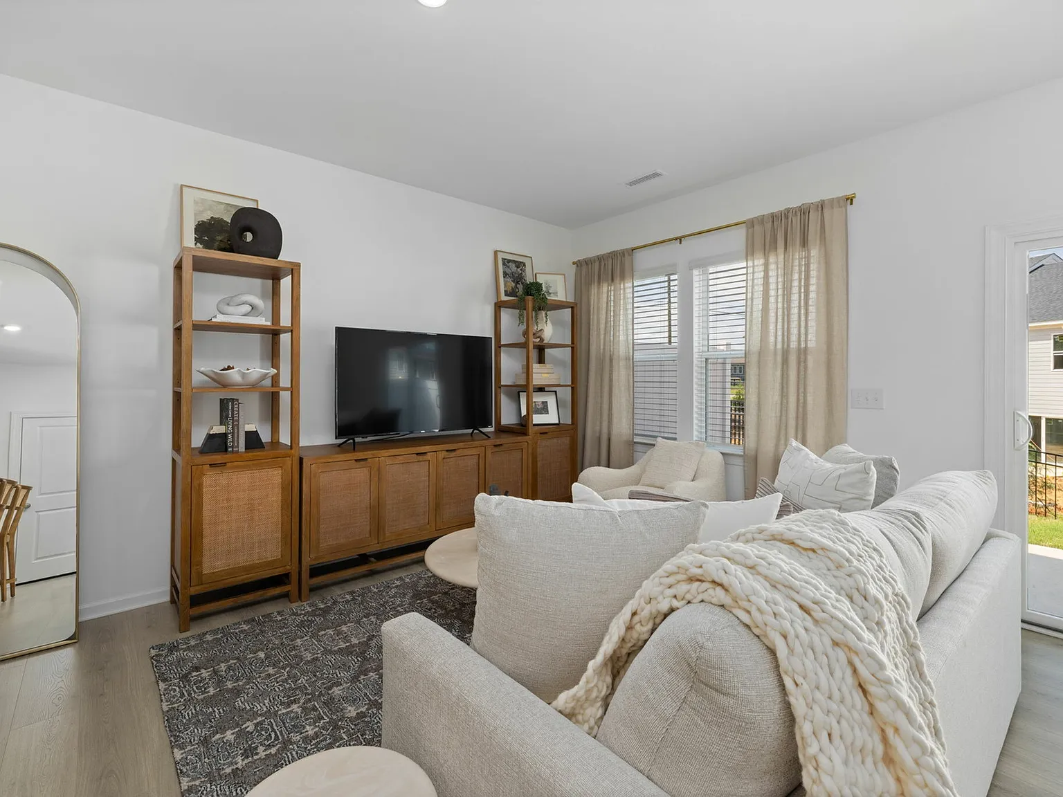 ABODE Alderwood — Photo 4