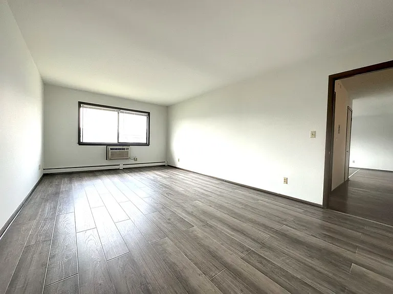 94th Homes — Photo 20