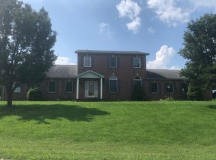 2870 Judith Ct, York, PA 17408