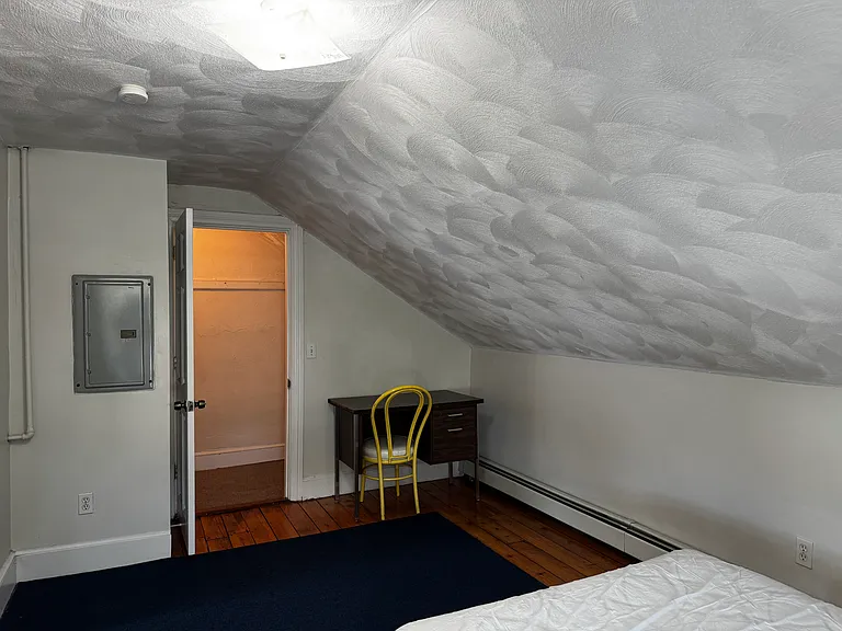 63 Kenyon St #3 — Photo 6