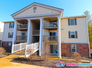 757 Ridgeside Dr APT G, Ballwin, MO 63021