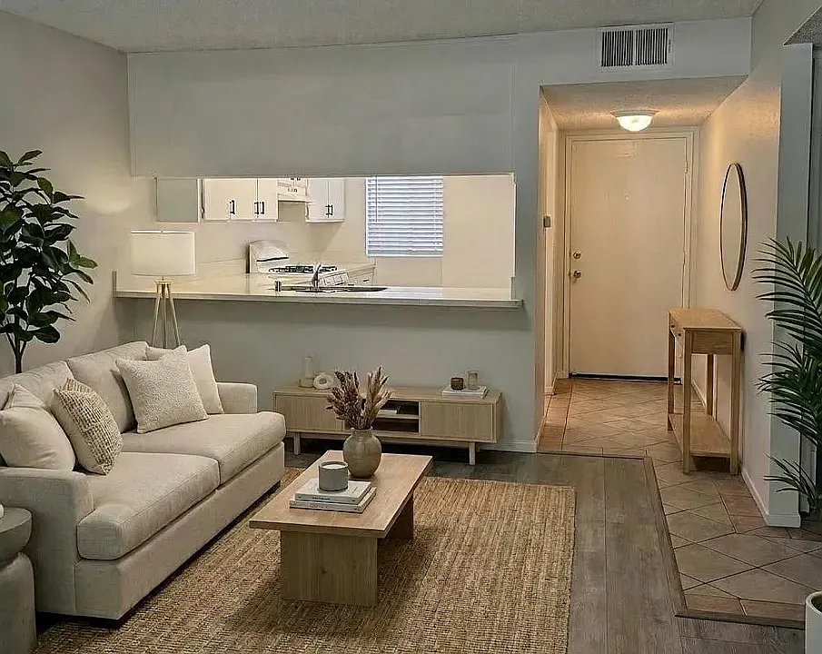 Crestwood Chalets Inc