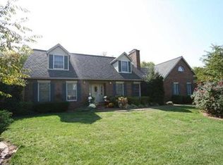 150 Woodward Dr, Evansville, IN 47712