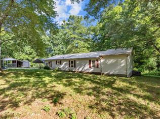 1279 Dry Creek Rd, Waverly, TN 37185