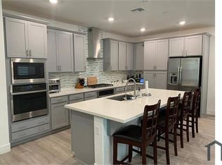 8947 Upbeat Way, Elk Grove, CA 95757