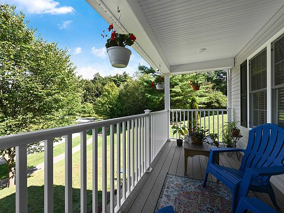 5th image of 151 Colden Road