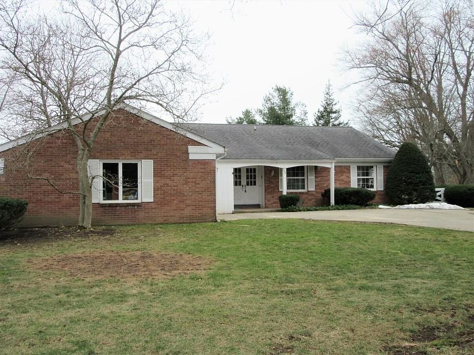 1st image of 102 Harrison Dr