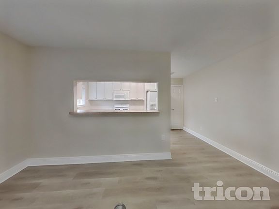 5th image of 9607 Cleveland Bay Ct