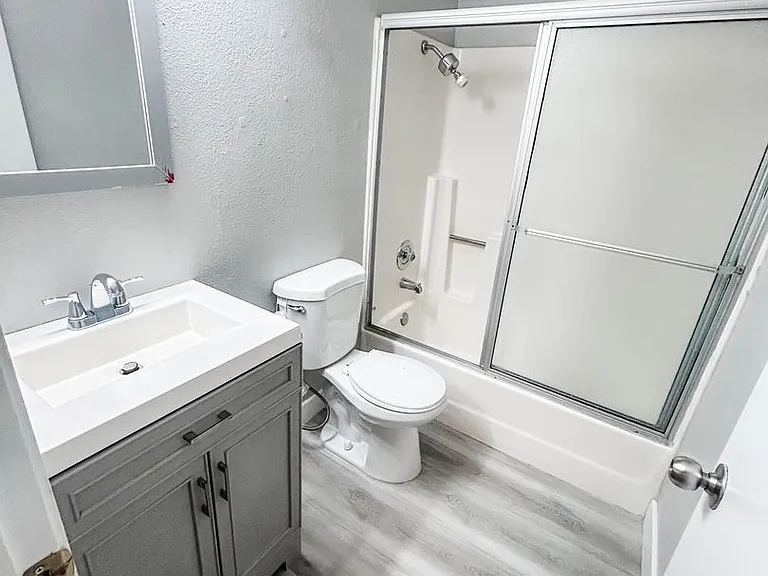 1305 Kari Lee Ct — Photo 14