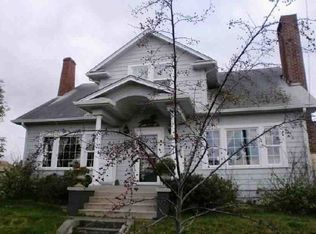 822 S Laurel St, Port Angeles, WA