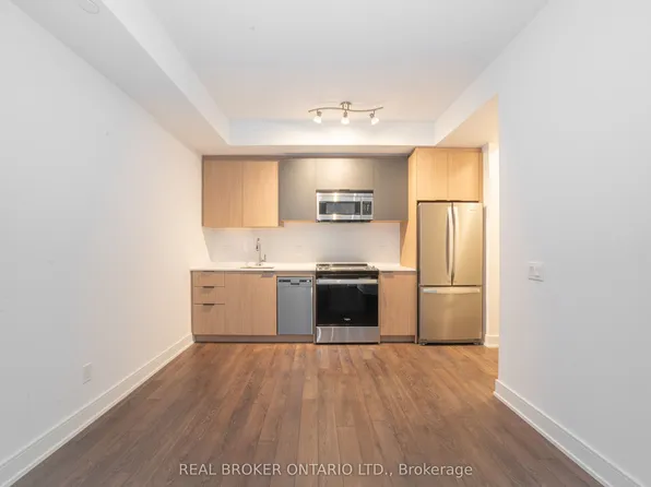 1350 Ellesmere Rd #327, Toronto, ON M1P 0G6