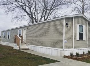 391 Wonderland Dr, Cottage Hills, IL 62018