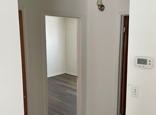 423 E Church St #4, Kilmarnock, VA 22482