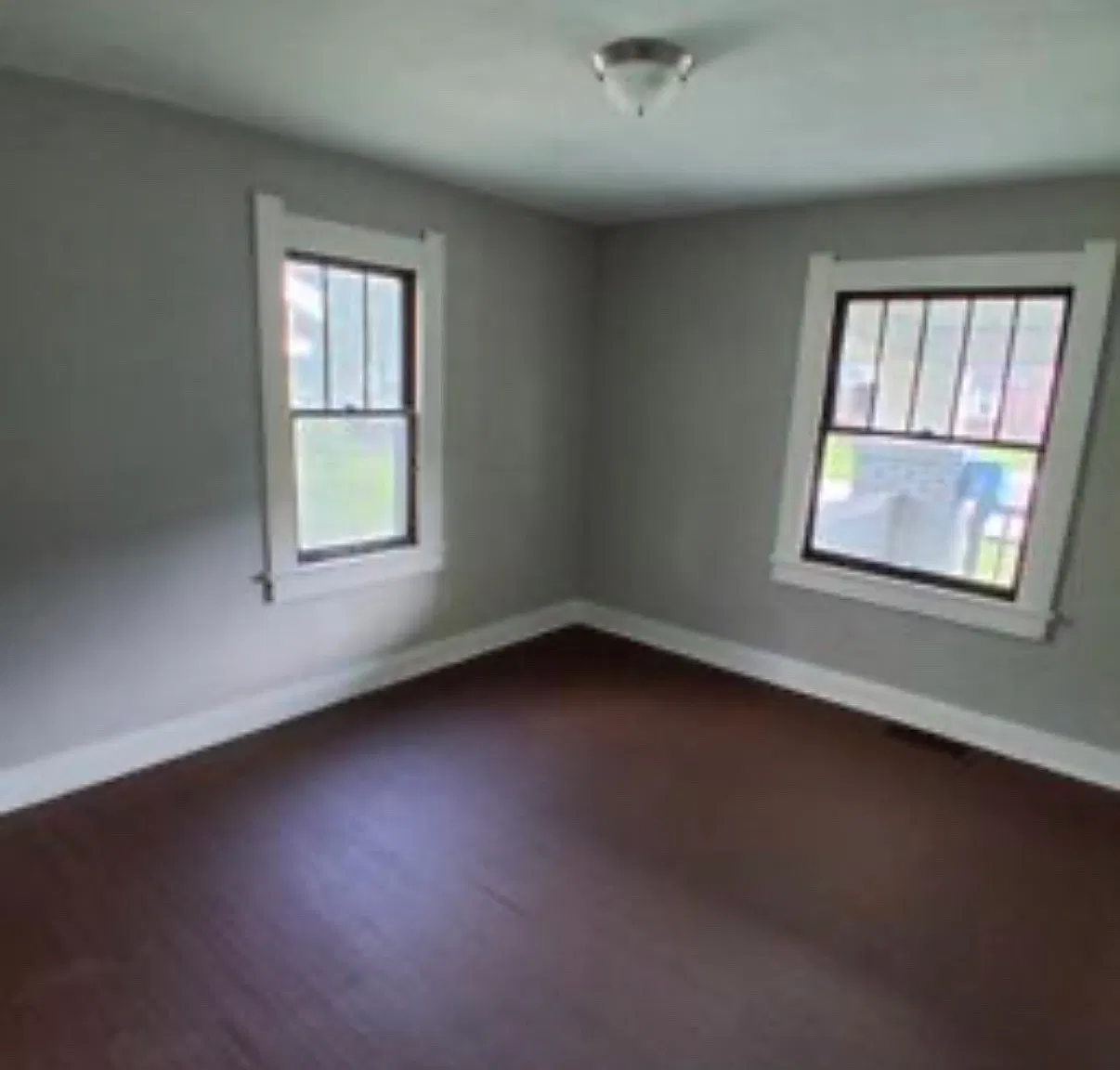 2 bed, $1,075 — Photo 3