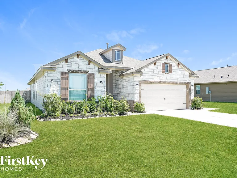 118 White Wing Ln — Photo 2