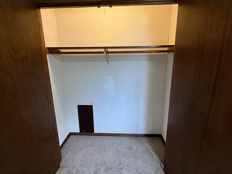 470 Monroe St #8 — Photo 8