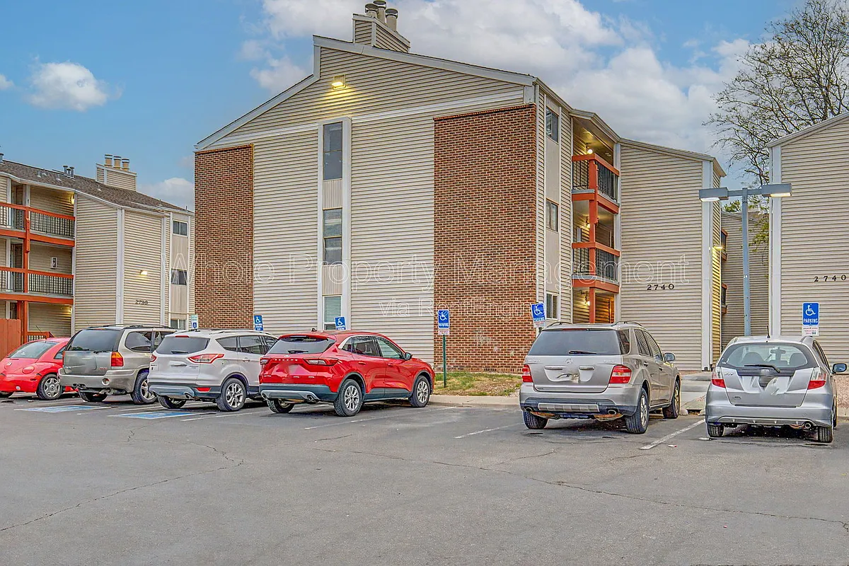 Building Photo - 2740 W 86th Ave #187