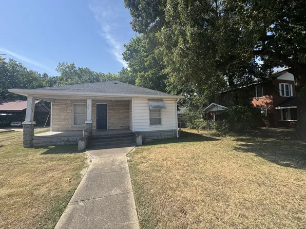 307 N Witte St, Poteau, OK 74953