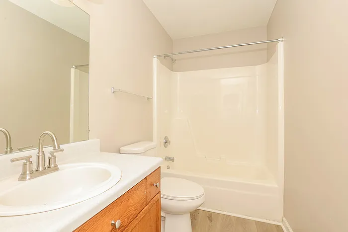 415 Country Village Dr — Photo 14