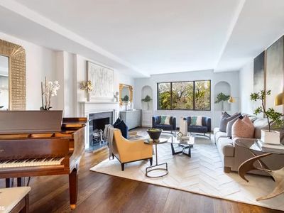 955 5th Ave APT 3A, New York, NY, 10075