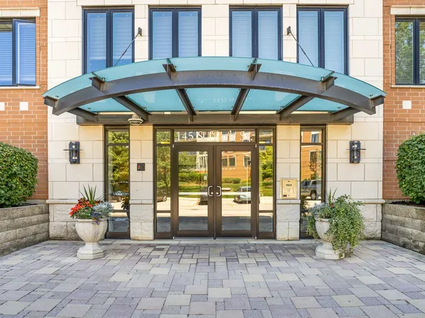 145 S York St Unit 420, Elmhurst, IL 60126