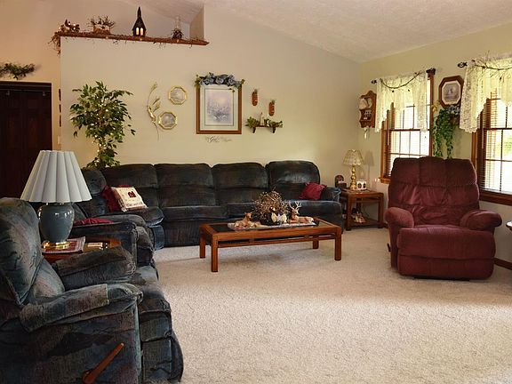 4th image of 348 Westview Dr