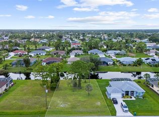 29 Marker Rd #482, Rotonda West, FL 33947