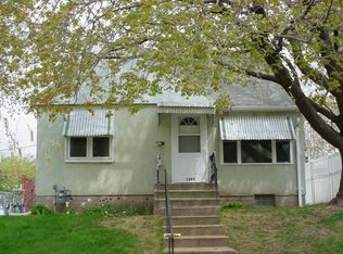 1883 Montana Ave E, Saint Paul, MN 55119