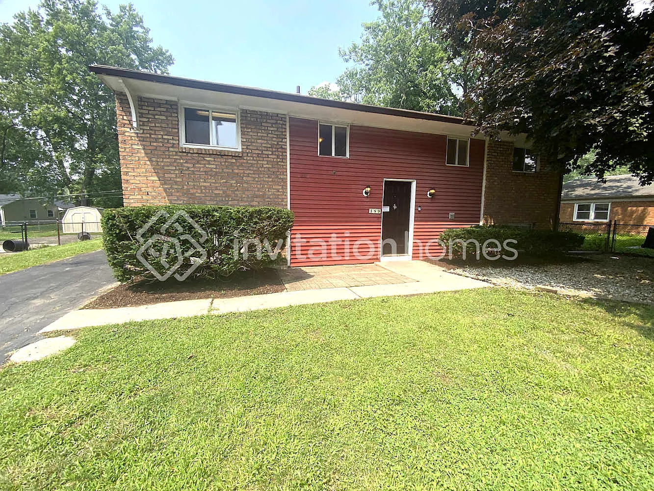 189 N Pinecrest Rd photo 1