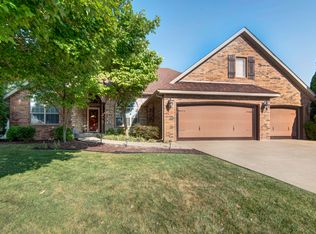 615 N Maplewood Hills Road, Nixa, MO 65714