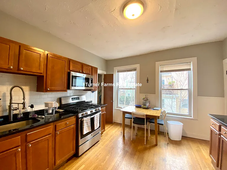 256 Summer St #2F — Photo 6