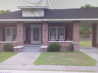 204 Church St, Fairmont, NC 28340