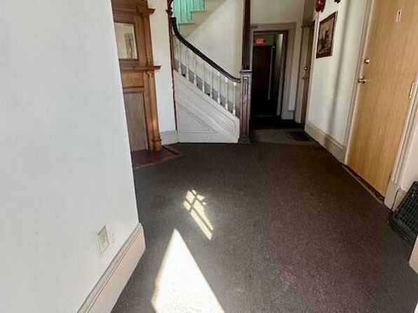 lewiston-maine-448098758 picture