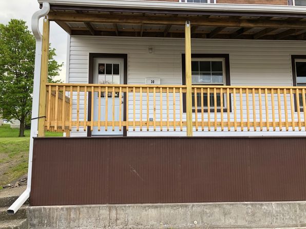30 E Water St