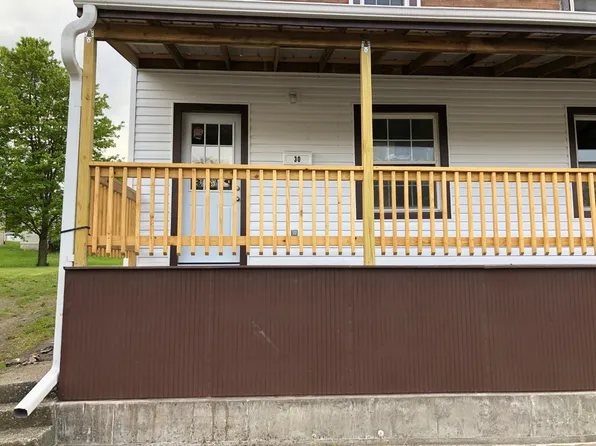 30 E Water St, Mount Union, PA 17066
