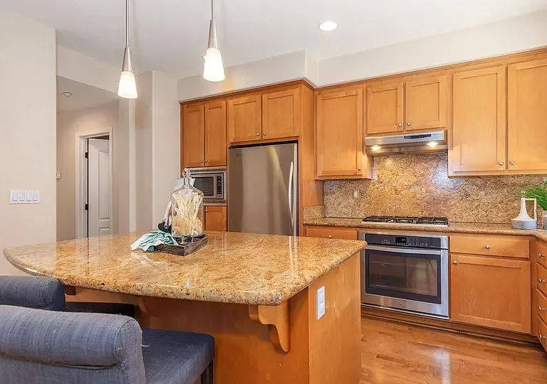 5855 Hillbrook Pl — Photo 7