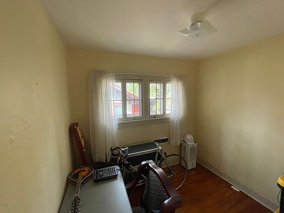 3rd image of 81 Pearson Dr APT 1