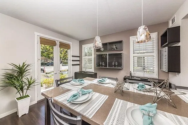 1 bed, 2430 sqft, $1,899 — Photo 4