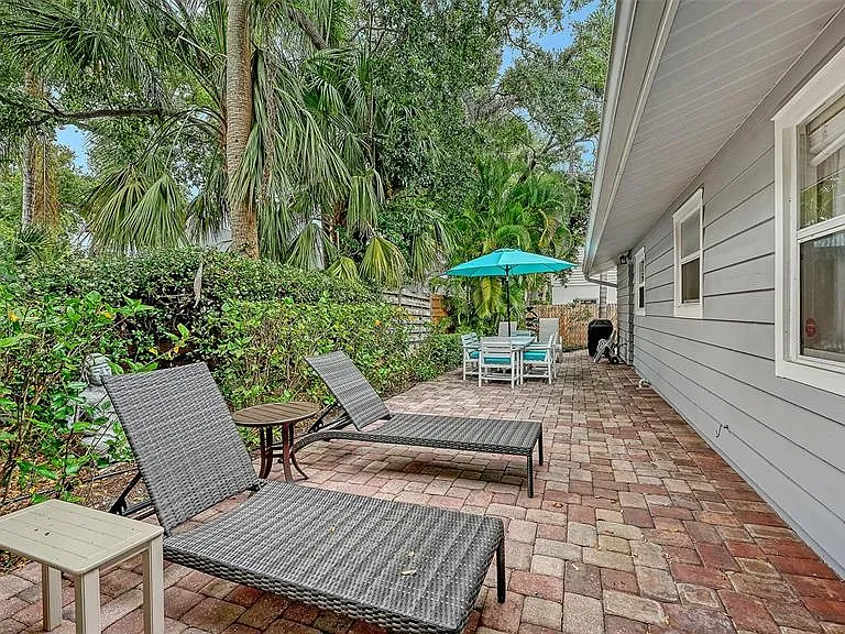 1773 Harmony Ln — Photo 31