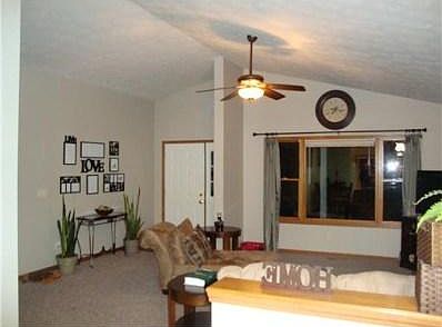 3rd image of 593 Foxcross Dr